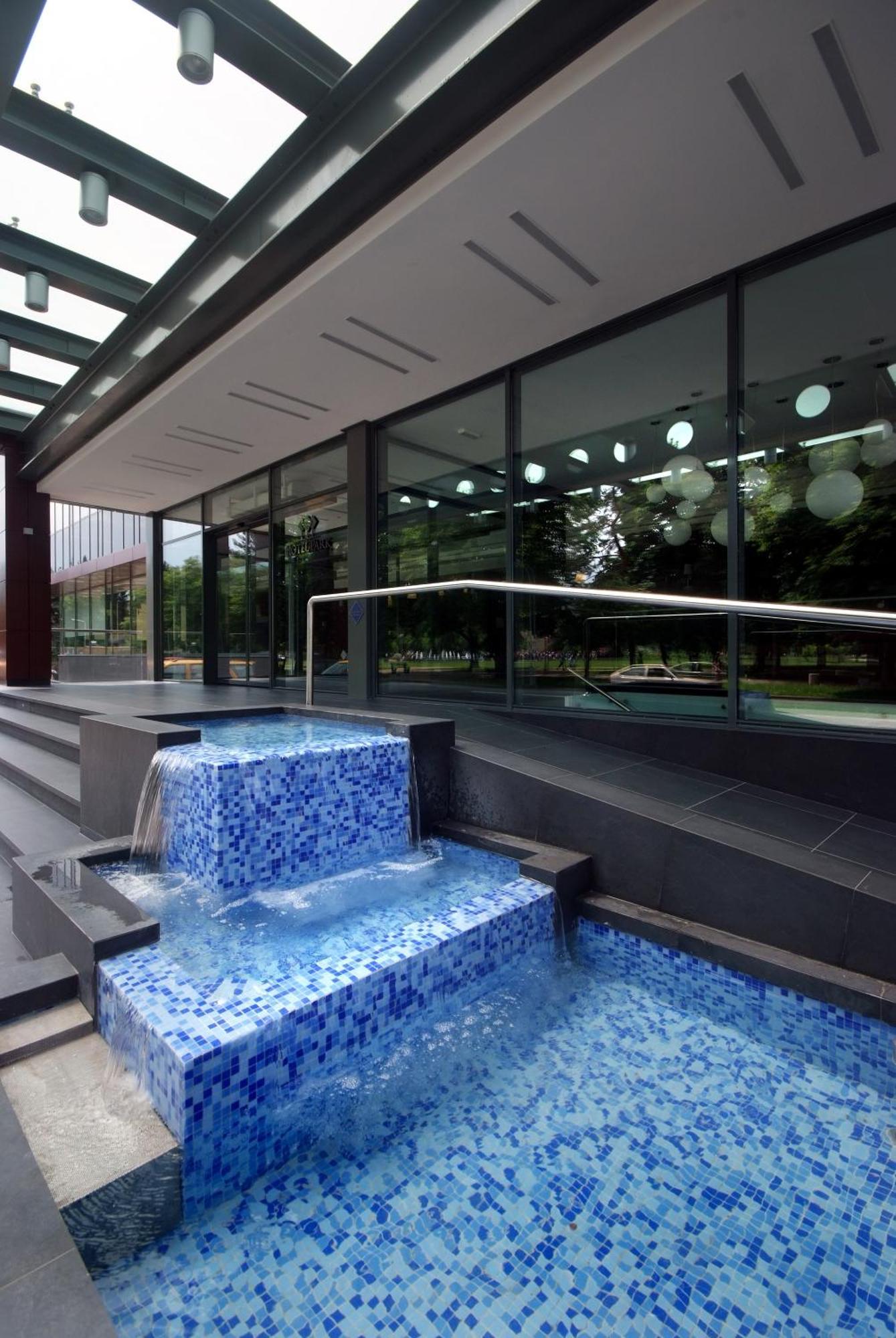 Hotel Park ドボイ エクステリア 写真