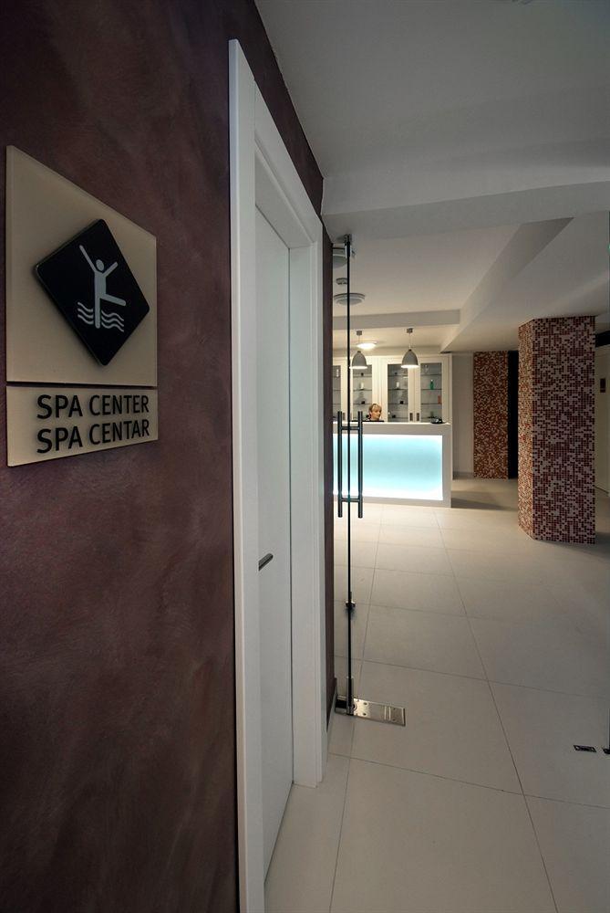 Hotel Park ドボイ エクステリア 写真