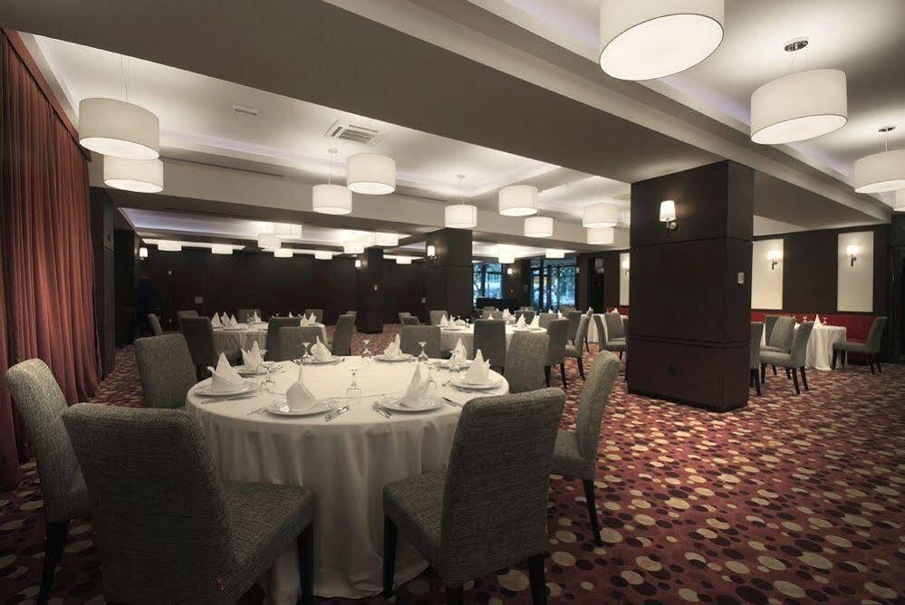 Hotel Park ドボイ エクステリア 写真